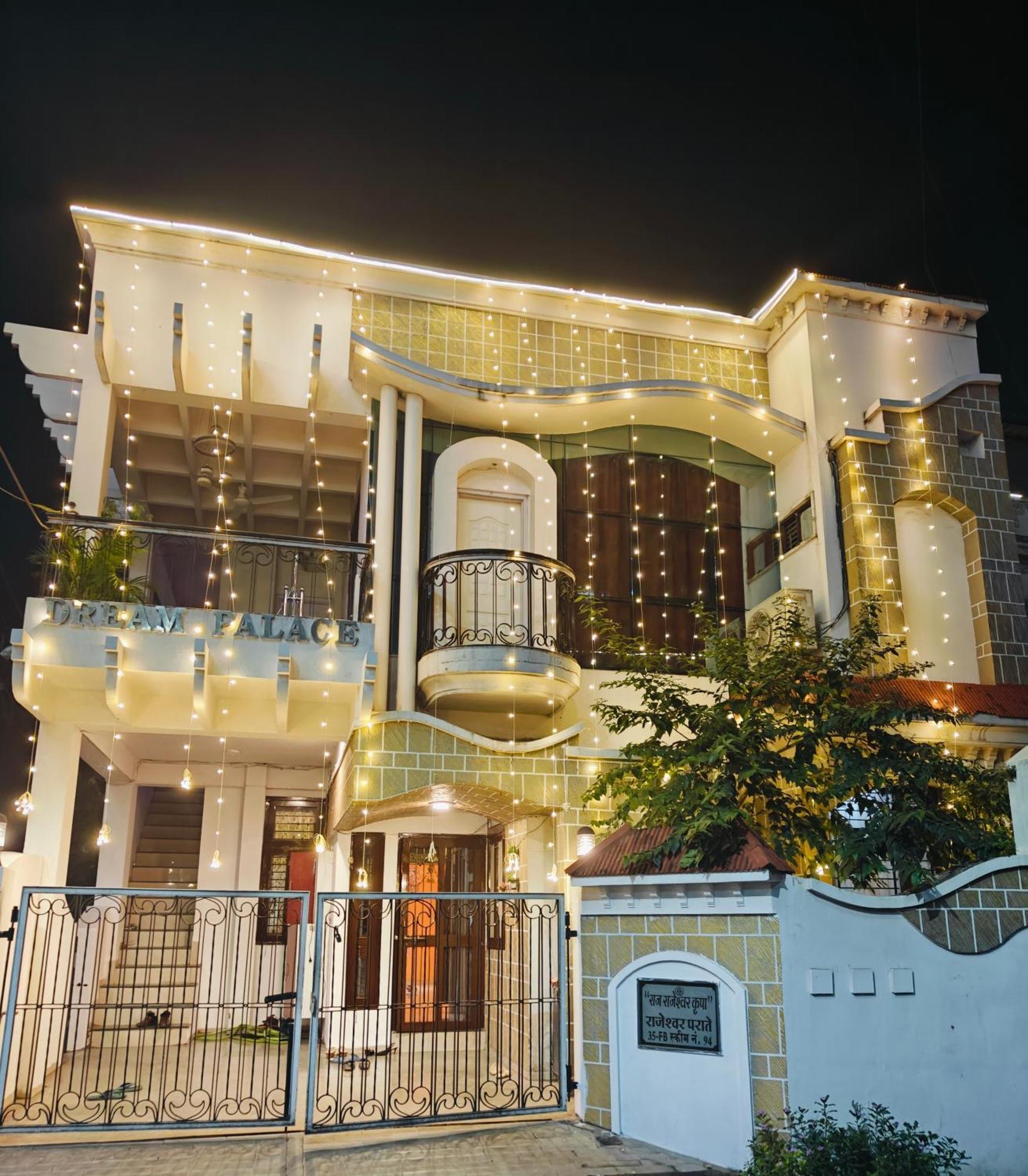 Ava Homestay Indore Buitenkant foto